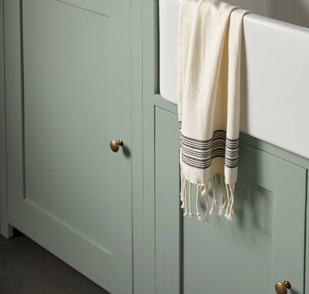 Magnolia Home Bold Kitchen Colors