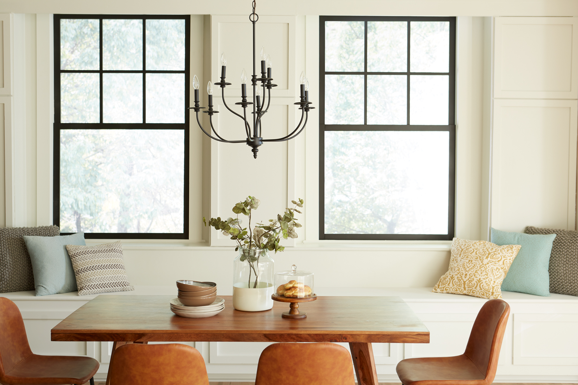 Dining Room Designed for Mindful Living